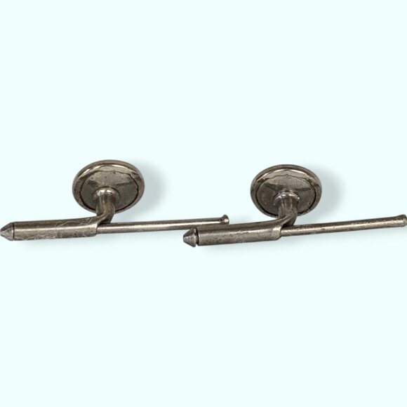 Pair of Vintage Round MOP Shirt Studs - Picture 2 of 5